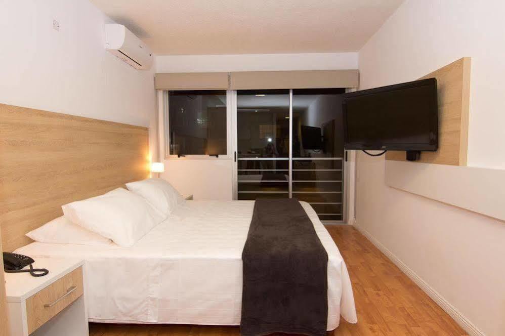 Massini Suites Montevideo Esterno foto